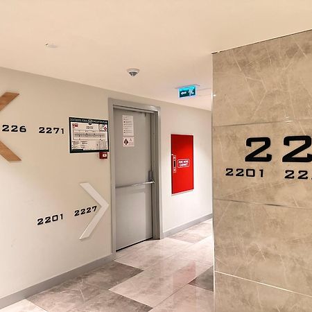 Batumi Orbi City Apart Hotel Extérieur photo