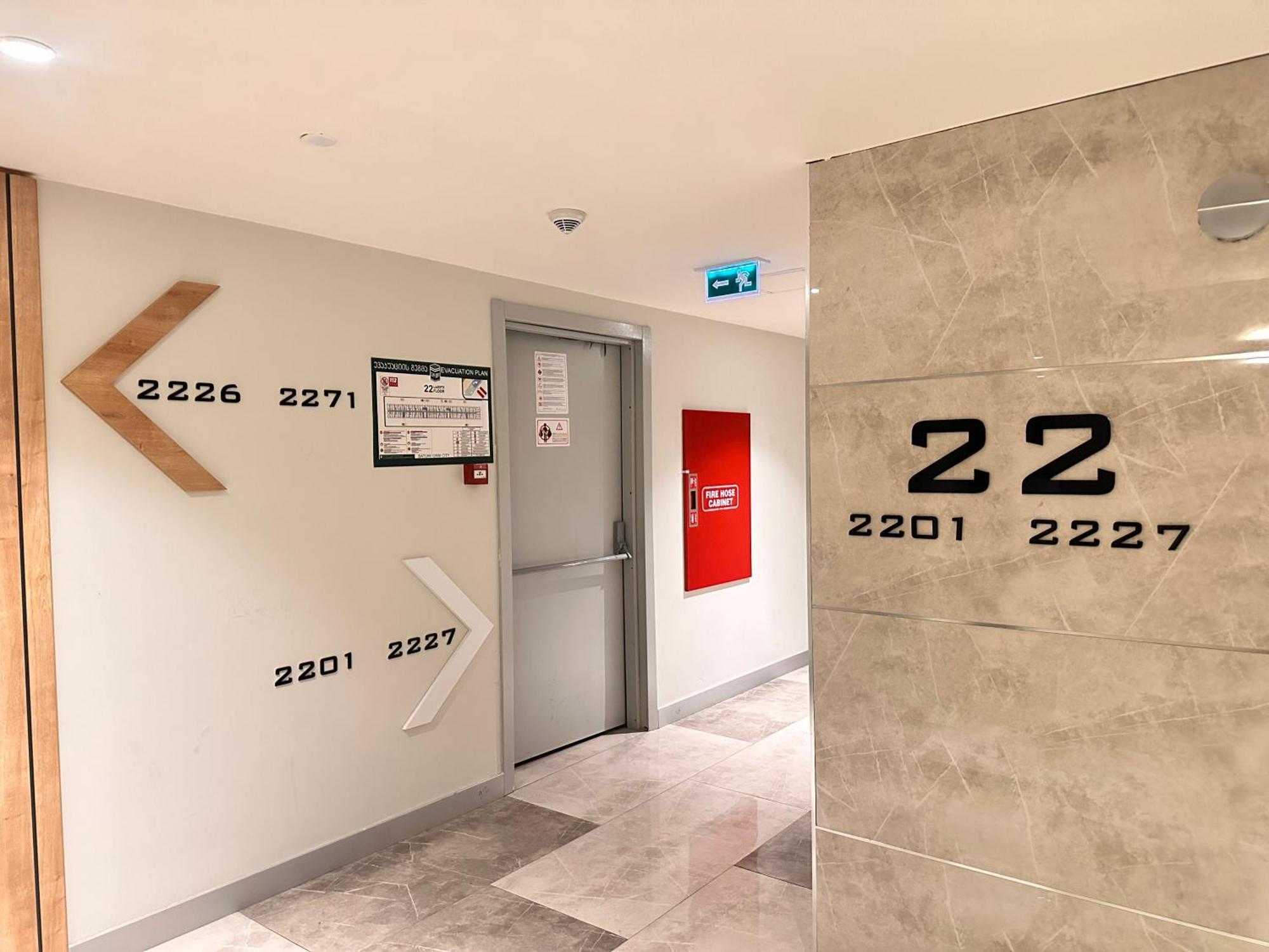 Batumi Orbi City Apart Hotel Extérieur photo