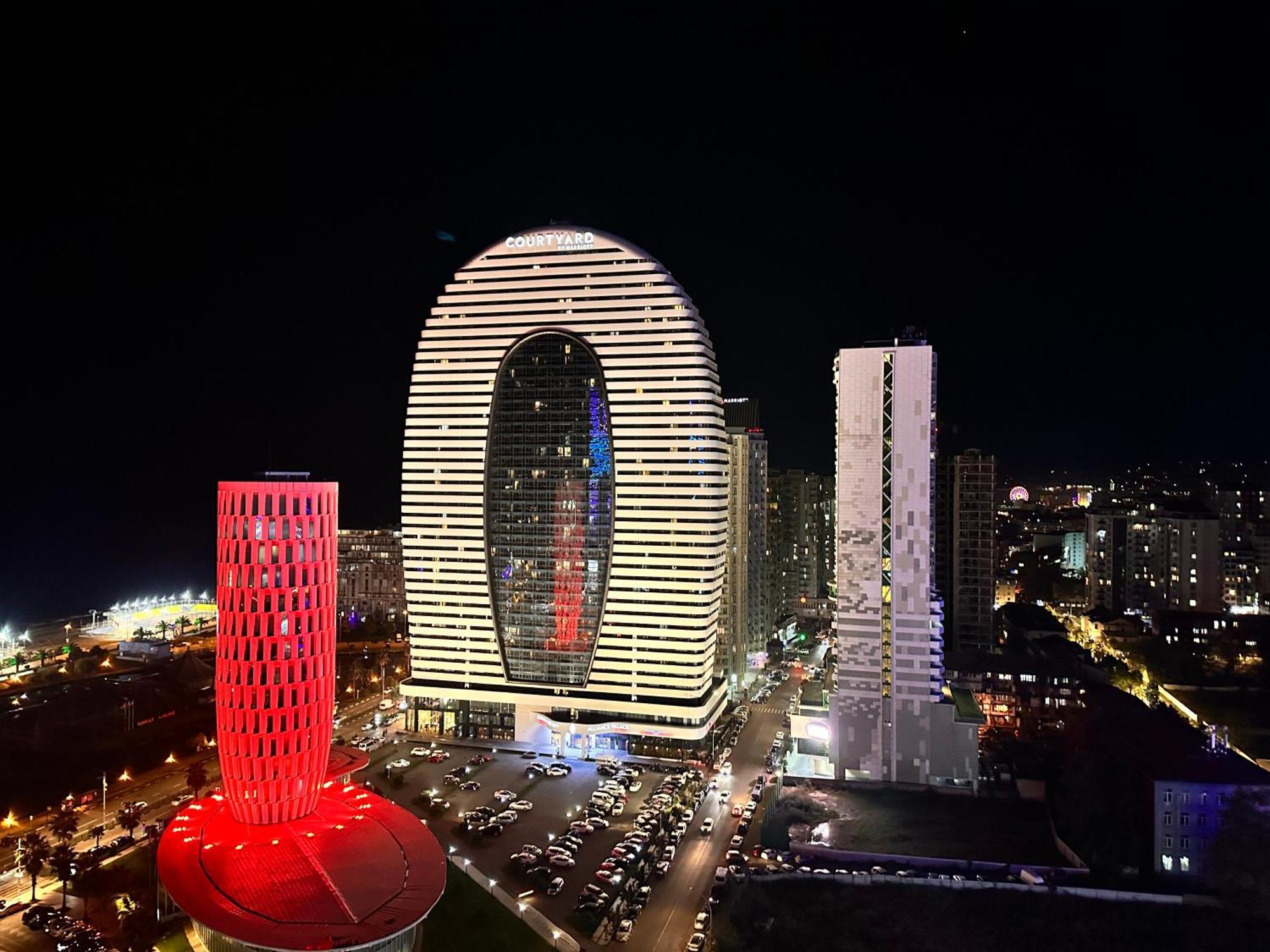Batumi Orbi City Apart Hotel Extérieur photo