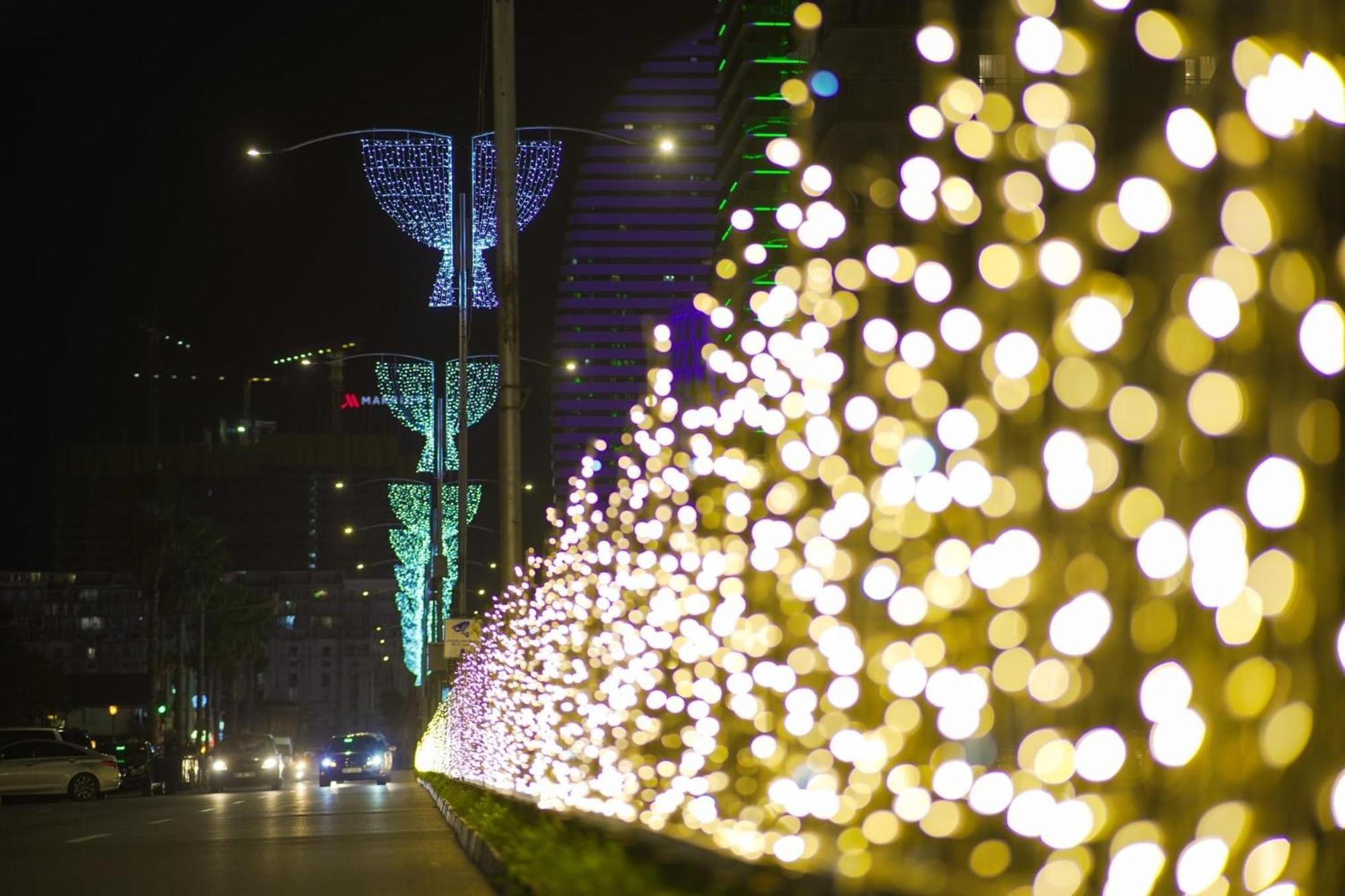 Batumi Orbi City Apart Hotel Extérieur photo